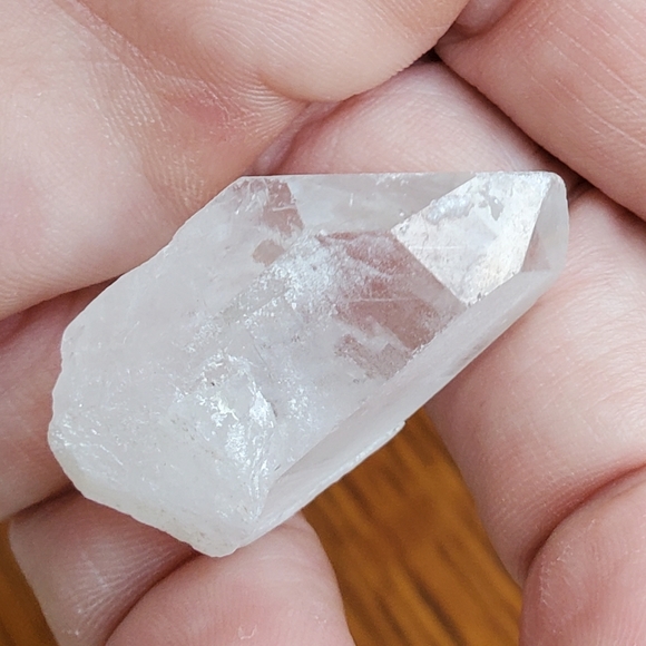 #4 Raw Quartz Crystal - Picture 5 of 7